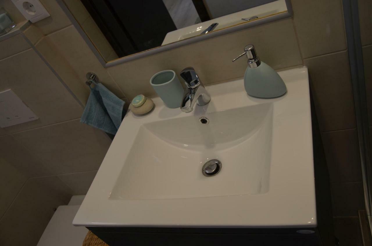 Petra's Tranquil Nest In Downtown Apartment Budapest